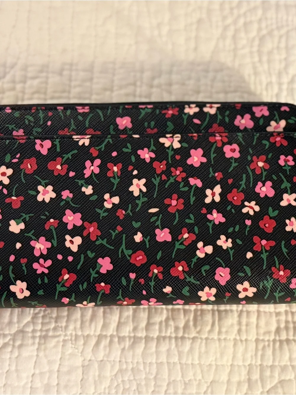 Kate Spade New York Women’s Zip-Around Floral Wallet Black Pink Zipper Logo